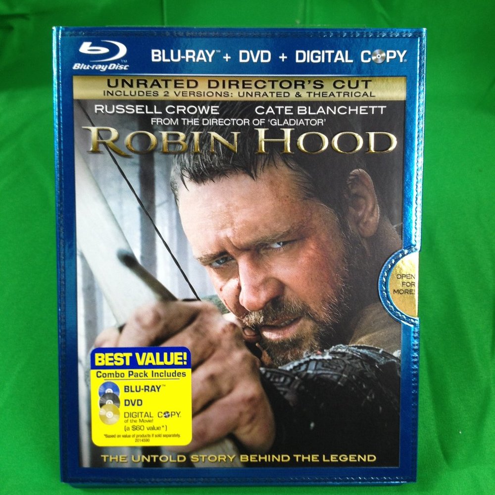 Robin Hood - 2010 - Unrated Director's Cut - Combo pack Blu ray DVD 3 Disc -Used